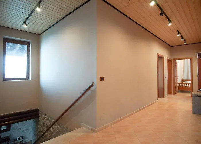 Seaside Duplex Stone * Qeparo