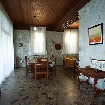 Villa Seaside Duplex Stone