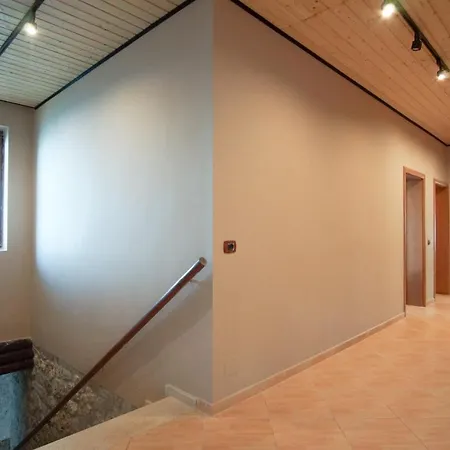 Seaside Duplex Stone * Qeparo